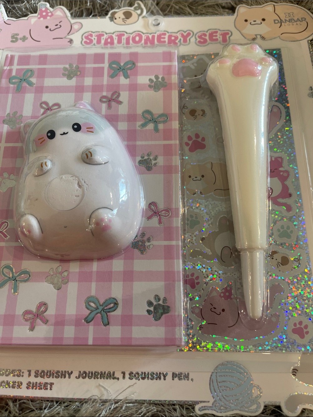 Cute Cat Paw Stationery Set - Pink & White - Picture 2 of 6